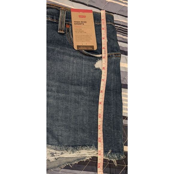 NEW Levi's Size 32 Chelsea Frayed-Hem High Rise SHORTY Denim Shorts - Picture 10 of 10